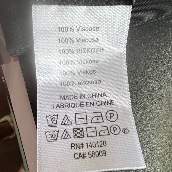 Multi colored Scarf - Picture 3 of 4